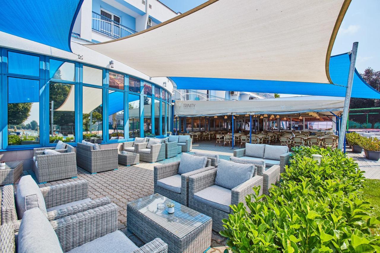 Hotel Senec Aqua Resort - Family Friendly Экстерьер фото