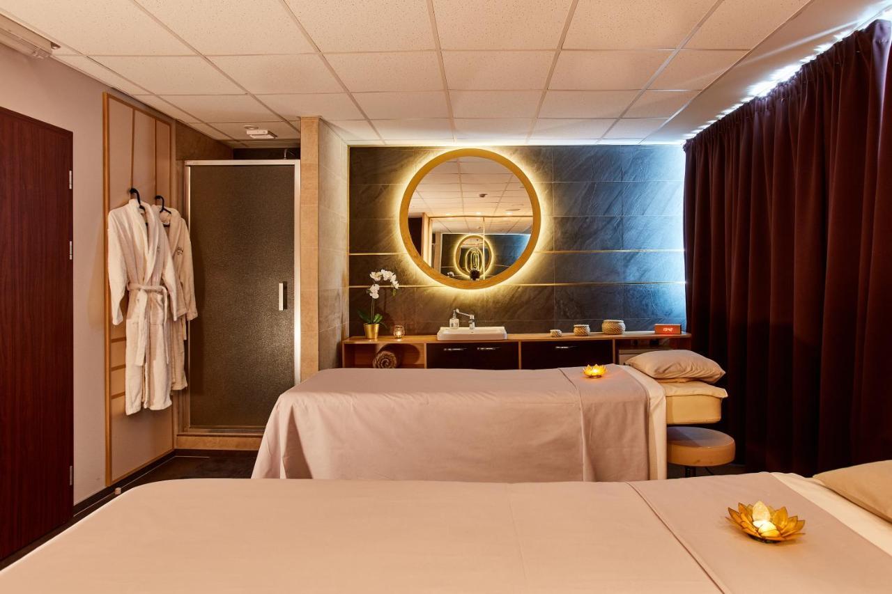 Hotel Senec Aqua Resort - Family Friendly Экстерьер фото